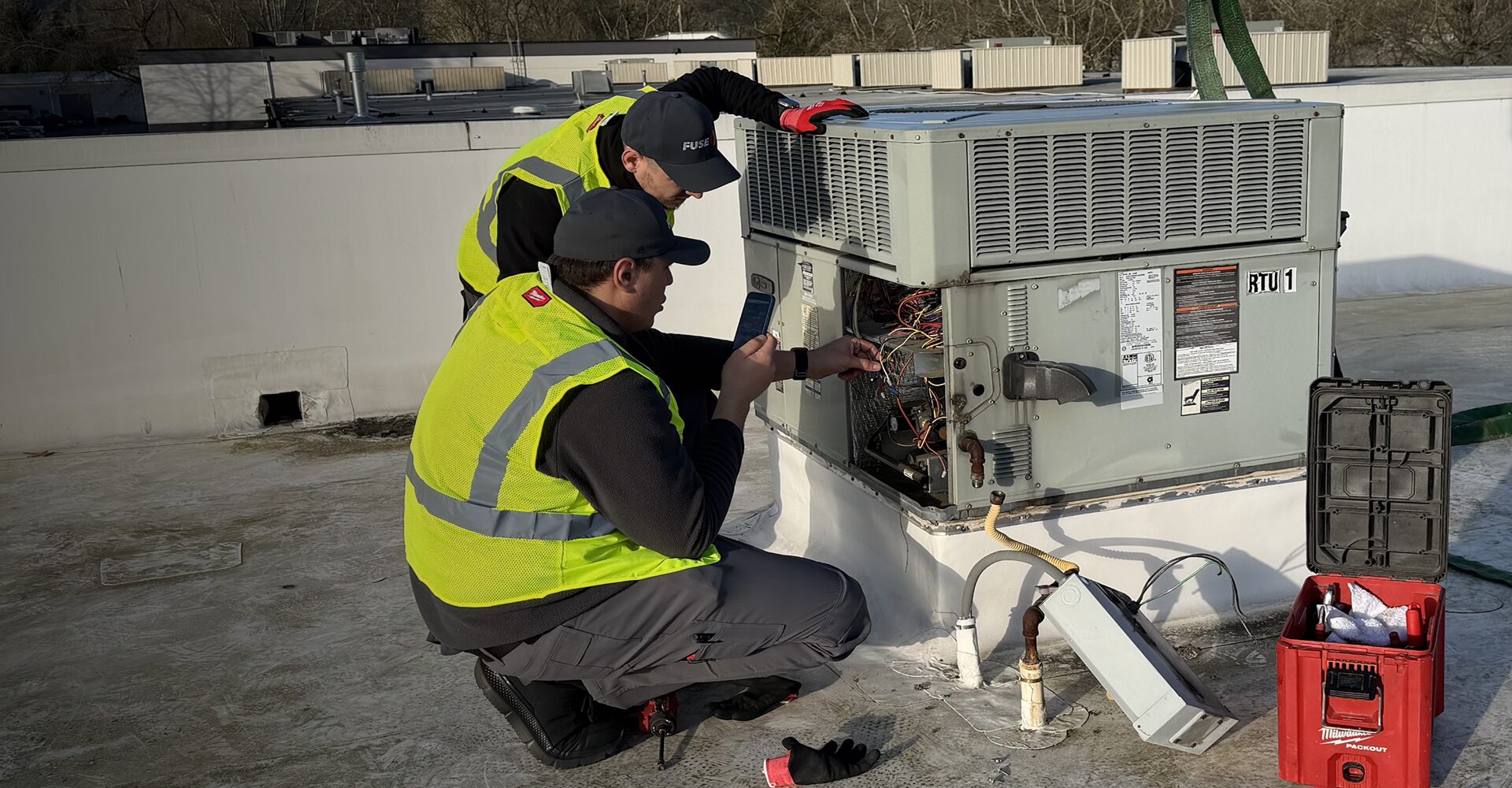 Same-day repair, flat-rate pricing, free estimates on installation — serving businesses across the Seattle area.